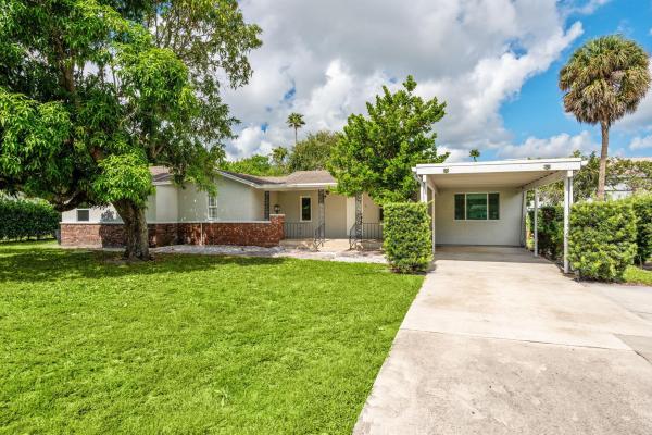 Palm Beach Gardens No HOA, 8941 Sunset Dr, Palm Beach Gardens, Florida 33410, image 1
