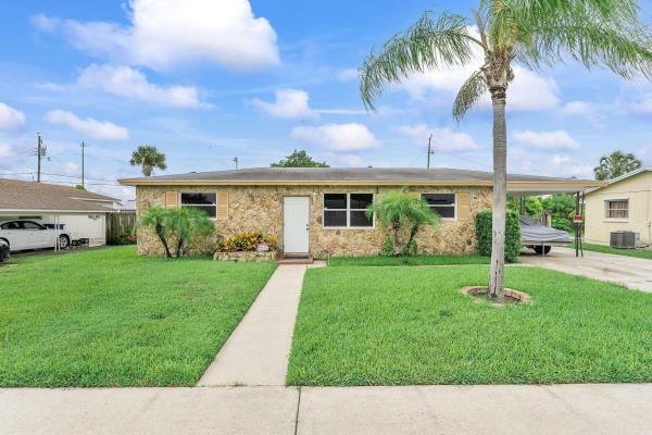 Park Manor, 621 W 35th St, Riviera Beach, Florida 33404, image 1