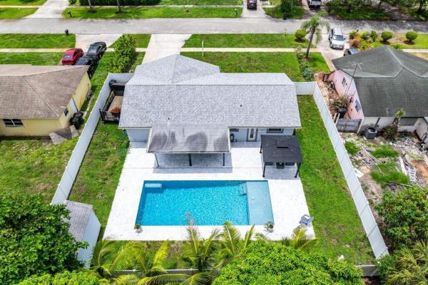 Delray Shores, 2985 Angler Dr, Delray Beach, Florida 33445, image 1