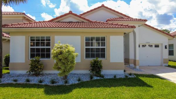 Hidden Lake, 10651 Buttonwood Lake Dr, Boca Raton, Florida 33498, image 1