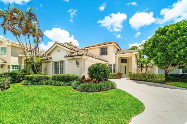 Eagleton Lakes, 145 Eagleton Ct, Palm Beach Gardens, Florida 33418, image 1