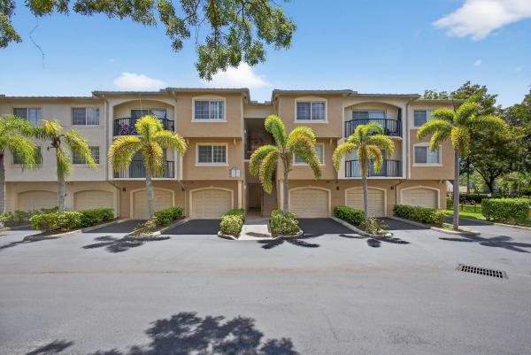 Grand View At Crestwood, 1100 Crestwood Ct #1113, Royal Palm Beach, Florida 33411, image 1
