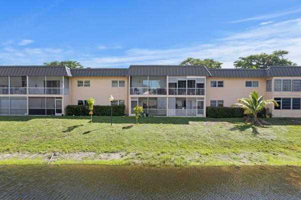 Sandalfoot Squire, 9374 SW 3rd St #708, Boca Raton, Florida 33428, image 1