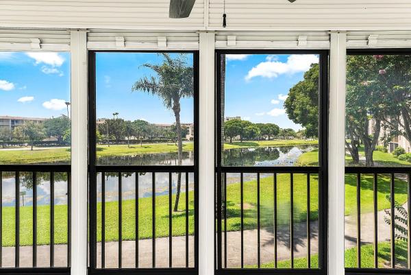 Huntington Lakes 4, 7280 Amberly Ln #208, Delray Beach, Florida 33446, image 1