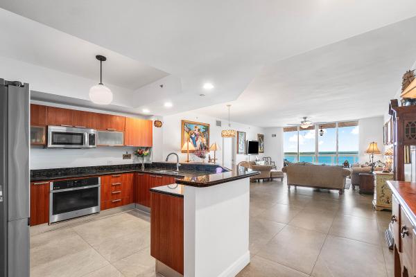 Marina Grande Club & Residences, 2650 Lake Shore Dr #1705, Riviera Beach, Florida 33404, image 1