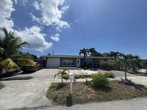 Lake Osborne Heights, 808 Wright Dr, Lake Worth Beach, Florida 33461, image 1