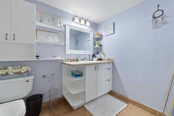Lake Osborne Heights, 808 Wright Dr, Lake Worth Beach, Florida 33461, image 1