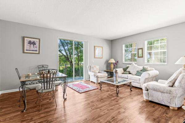 Villages Of Palm Beach Lakes, 1971 Brandywine Rd #201, West Palm Beach, Florida 33409, image 1