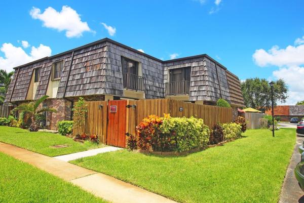 Forest Lakes Townhomes, 1594 Forest Lakes Cir #C, West Palm Beach, Florida 33406, image 1