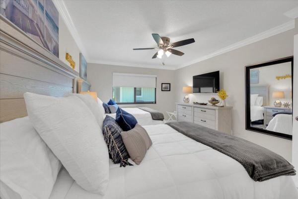 Bella Vista, 1127 E Seminole Ave #15C, Jupiter, Florida 33477, image 2