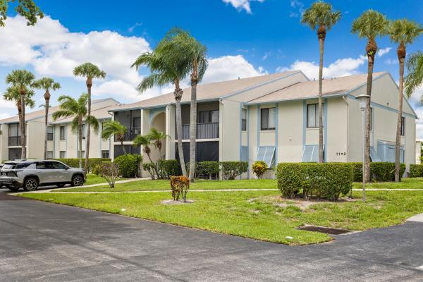 The Palm Club, 1102 Green Pine Blvd #H1, West Palm Beach, Florida 33409, image 1