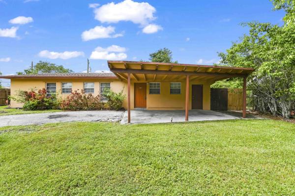 Palm Beach Lakes South, 1924 Ware Cir, West Palm Beach, Florida 33409, image 1