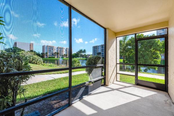 The Tennis Club Of Palm Beach, 2828 Tennis Club Dr #210, West Palm Beach, Florida 33417, image 1