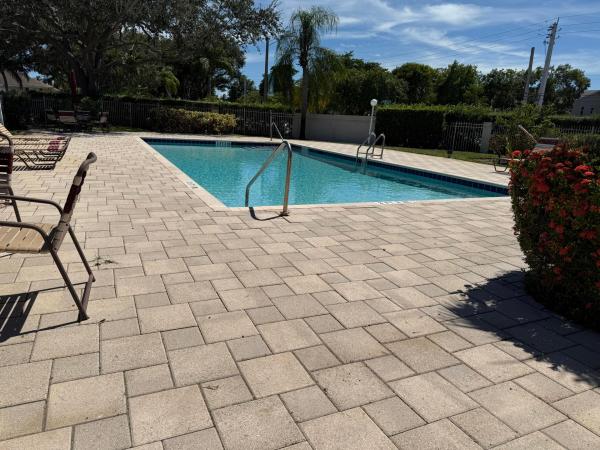 Crystal Lake Village, 819 NW 42nd Pl, Deerfield Beach, Florida 33064, image 2