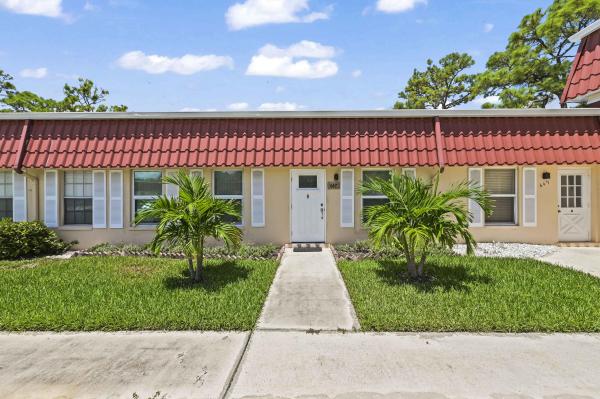 Covered Bridge, 647 Marlboro Oval, Lake Worth Beach, Florida 33467, image 1