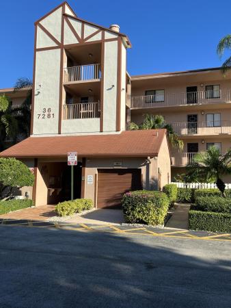 Huntington Lakes 4, 7281 Amberly Ln ##207, Delray Beach, Florida 33446, image 1