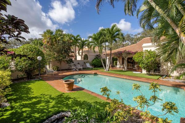 Villa D'Este, 2862 Deer Creek Via Venezia, Deerfield Beach, Florida 33442, image 1