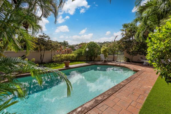 Villa D'Este, 2862 Deer Creek Via Venezia, Deerfield Beach, Florida 33442, image 2