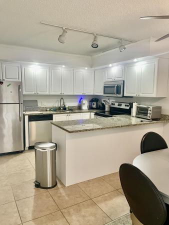 Glenwood Townhomes, 1605 16th Ter, Palm Beach Gardens, Florida 33418, image 1