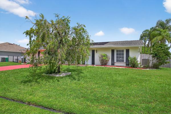 505 SW Lakehurst Dr, Port St. Lucie, Florida 34983, image 1
