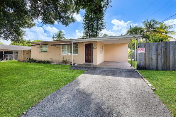 Pompano Park, 6111 NW 43rd Ave, North Lauderdale, Florida 33319, image 1