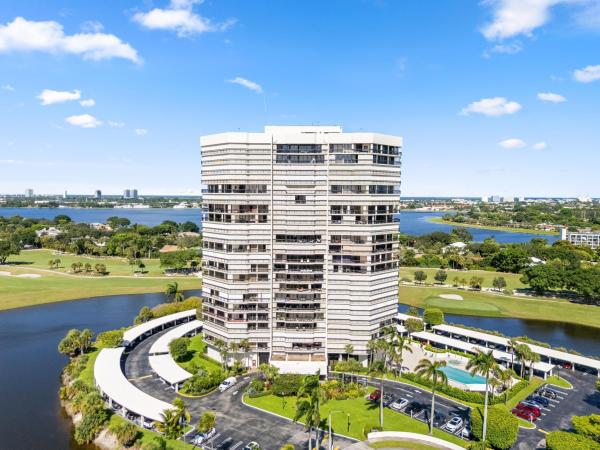 The Consulate, 1900 Consulate Pl #2002, West Palm Beach, Florida 33401, image 1