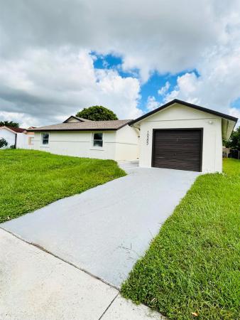 Counterpoint Estates, 10303 Pippin Ln, Royal Palm Beach, Florida 33411, image 1