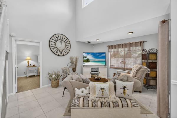 Armour Manor, 479 Tequesta Dr #7, Tequesta, Florida 33469, image 1