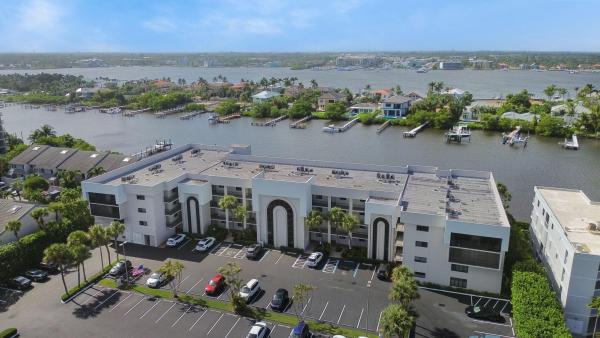 Lakewood At Palm Beach, 3525 S Ocean 107th Blvd #107, South Palm Beach, Florida 33480, image 1