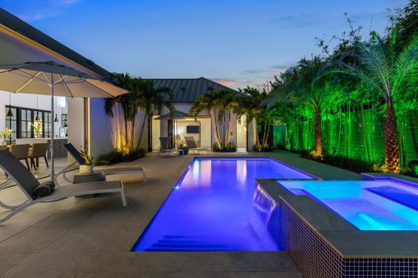 Dell Park, 1275 N Swinton Unit A Ave, Delray Beach, Florida 33444, image 1