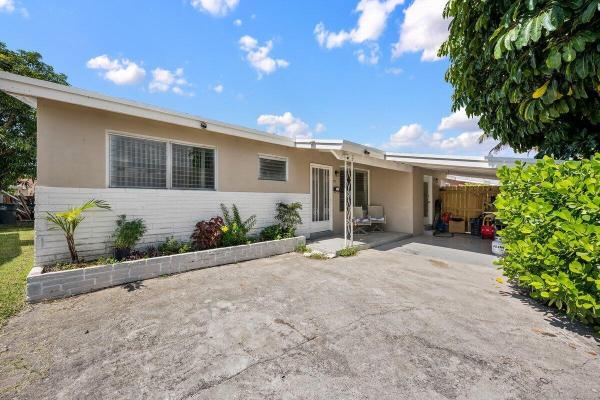 Ro-Len Acres, 313 SW 7th St, Hallandale Beach, Florida 33009, image 1