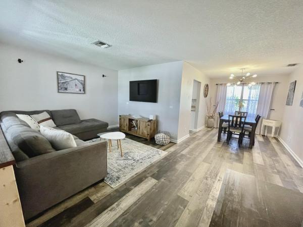 Palm Beach Cabana Colony, 3185 Capri Rd, Palm Beach Gardens, Florida 33410, image 1