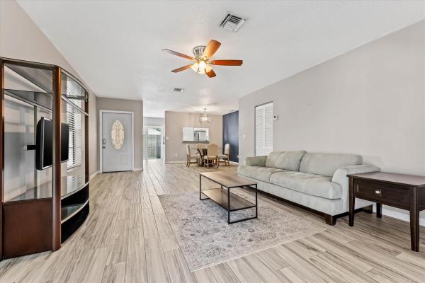 Seaway Patio Villas, 193 SE 1st Cir #B, Boynton Beach, Florida 33435, image 1