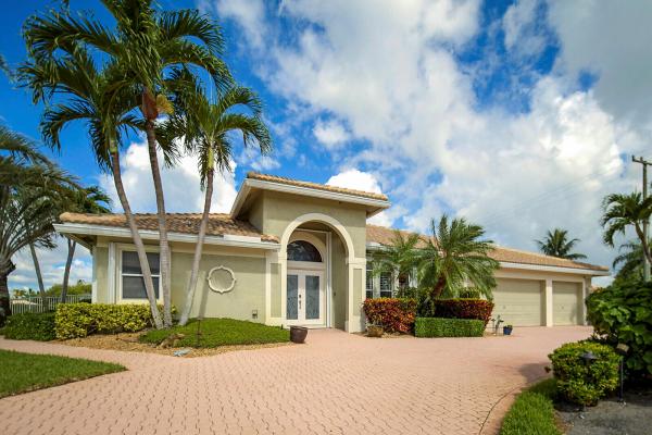 Cypress Creek East Gate, 9525 Cross Creek Dr, Boynton Beach, Florida 33436, image 1