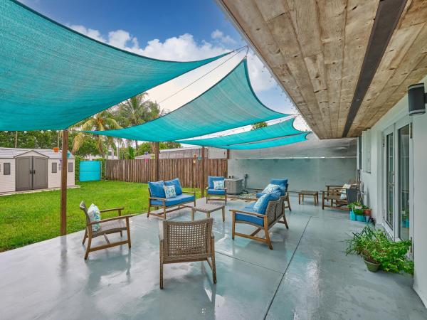 Royale Green, 13103 SW 42nd Ter, Kendale Lakes, Florida 33175, image 1