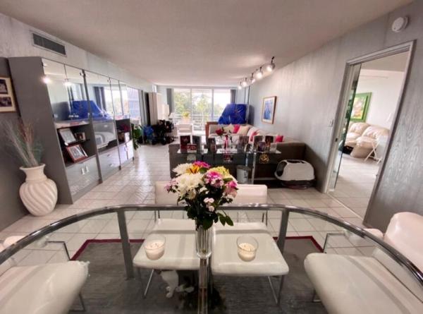 Palm-Aire Country Club 10, 4020 W Palm Aire Dr #410, Pompano Beach, Florida 33069, image 1