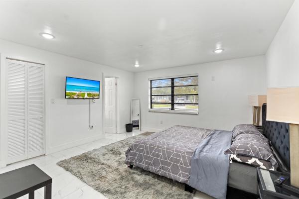 Tobler Terrace, 12805 NW 6th Ave, North Miami, Florida 33168, image 1