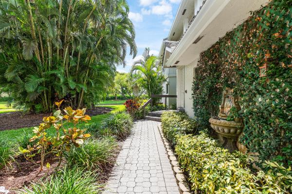 Ashbourne At The Polo Club, 17652 Ashbourne Way #B, Boca Raton, Florida 33496, image 2