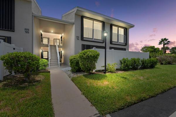3207 S Lakeview Cir #6206, Fort Pierce, Florida 34949, image 1