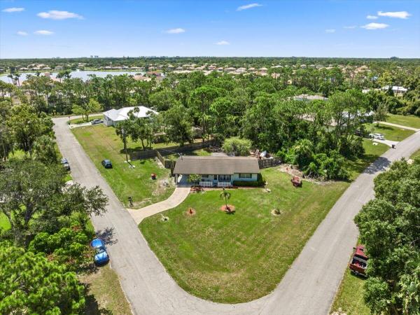 Lakewood Park, 6507 Deer Park Ave, Fort Pierce, Florida 34951, image 1