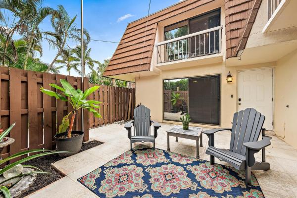 Jupiter Plantation, 825 Center St #1b, Jupiter, Florida 33458, image 1