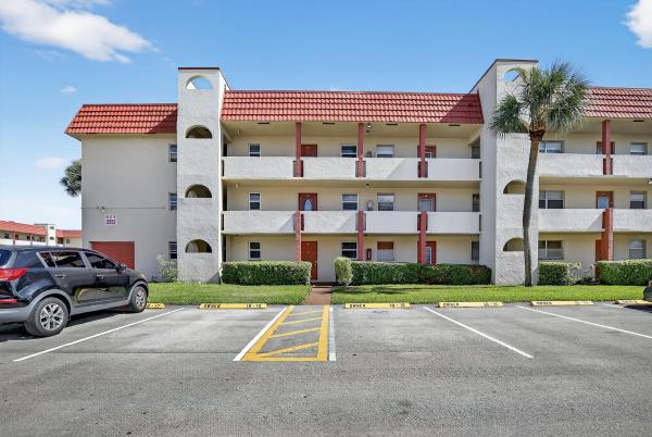 Sunrise Lakes 1, 2951 E Sunrise Lakes Dr #107, Sunrise, Florida 33322, image 2