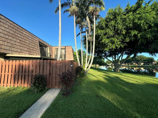 Springdale, 622 Springdale Cir, Palm Springs, Florida 33461, image 1