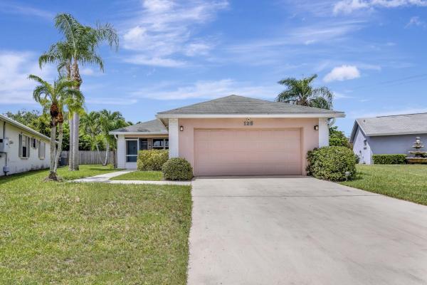 Arrowhead At Indian Creek, 125 Arrowhead Cir, Jupiter, Florida 33458, image 1