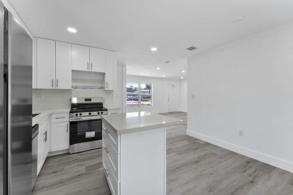 Pleasant Ridge, 317 NW 3rd St, Deerfield Beach, Florida 33441, image 1