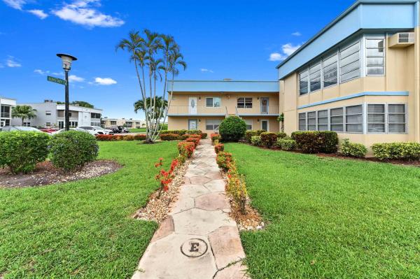 196 Burgundy E, Delray Beach, Florida 33446, image 1