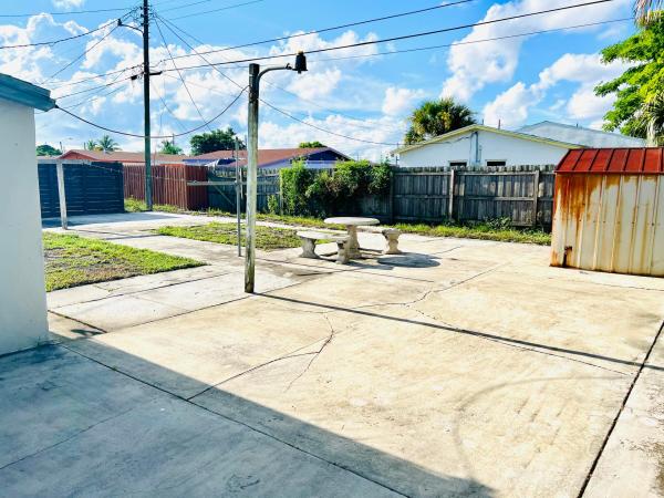 Riviera Beach Heights, 1311 W 3rd St, Riviera Beach, Florida 33404, image 1