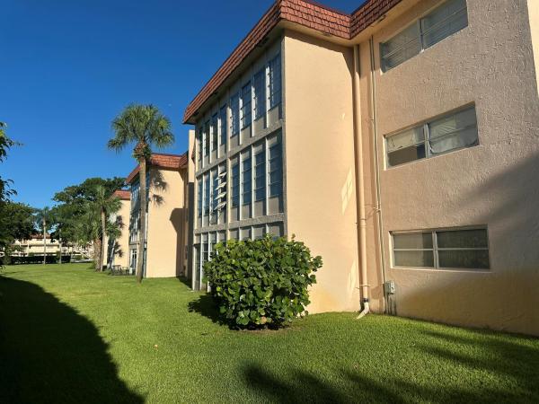 Bonaire Village, 14790 Bonaire Blvd #205, Delray Beach, Florida 33446, image 1