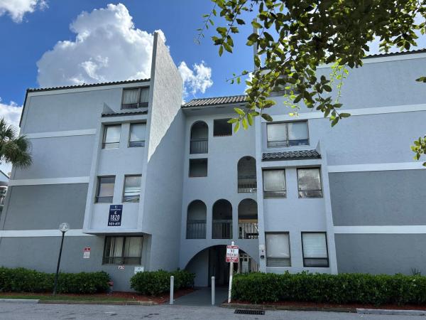 Presidential Golfview, 1820 N Congress Ave #405, West Palm Beach, Florida 33401, image 1