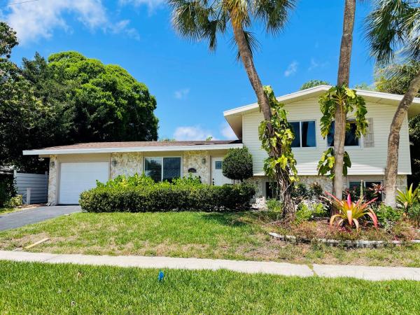 Boca Raton Square, 1145 SW 5th St, Boca Raton, Florida 33486, image 1